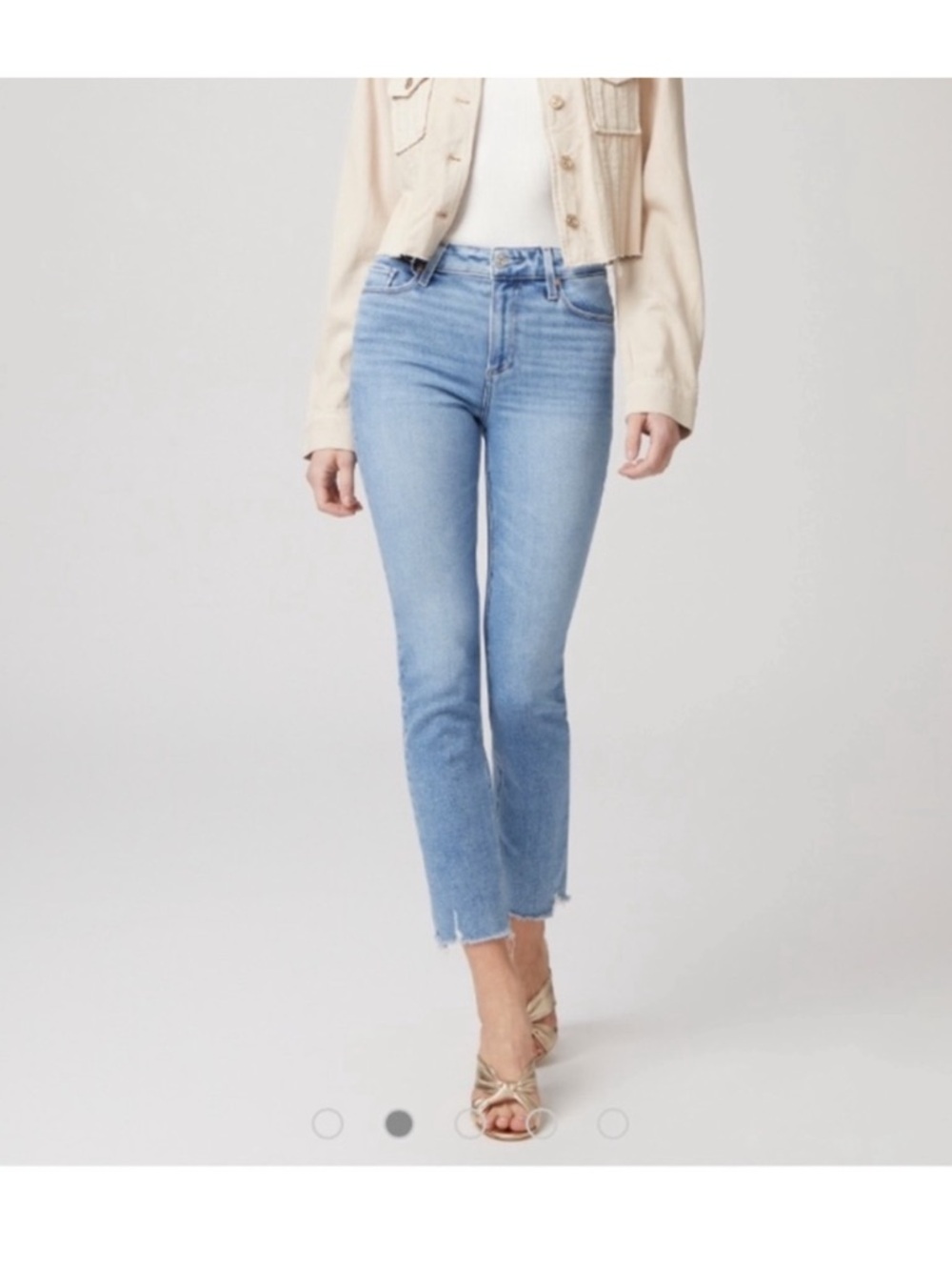 PAIGE Cindy Blue Jeans Women’s Size 29 stretch straight light wash raw hem